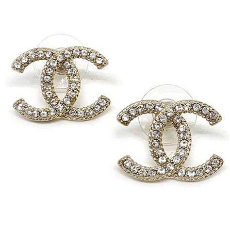 boucles de oreille chanel occasion.